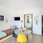 Air Brand New Bedrooms Hersonissos (Crete)