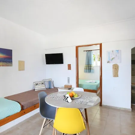 Air Brand New Bedrooms Hersonissos (Crete)